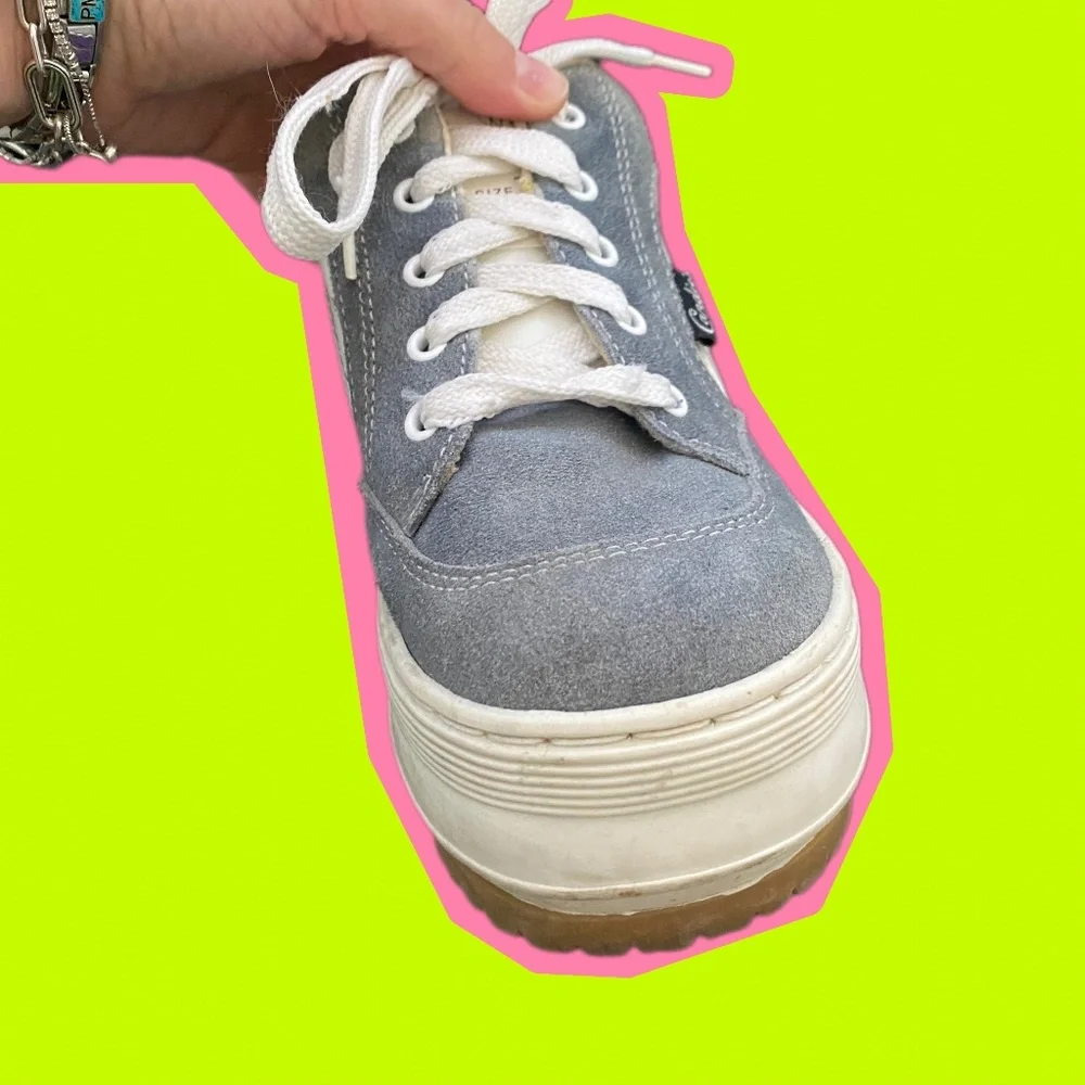 90s Candies Blue Platform Sneakers - Picture 9 of 12